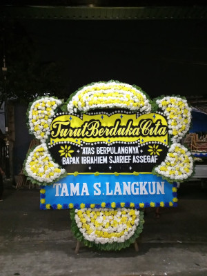 Papan Bunga Duka di Pinoh Utara